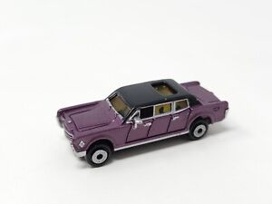 Micro Machines Lincoln '66 Limo Limousines Super Micro Lights 1990 Galoob