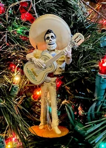 2024 Ernesto de La Cruz Coco Disney Weihnachtsschmuck Tag der Toten - Bild 1 von 1