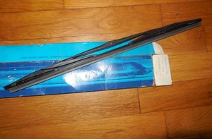 NOS 1979 Ford Fairmont Windshield Wiper Blade 16" D9OZ-17528-A - Imagen 1 de 2