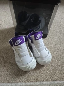 Babies baby Nike Jordan 1 Crib Bootie AT3745 151- White Court Purple 3c - Picture 1 of 7