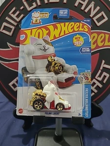 2025 Hot Wheels Feline Lucky Cat Maneki-Neko Celebration Racers N Case NEW - Picture 1 of 3