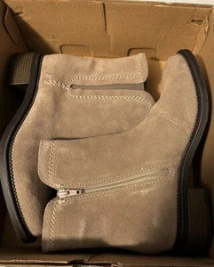 Clarks Collection Maye Step Oxford Suede Boots Booties Women Size 8.5 Tan Pebble - Picture 1 of 4