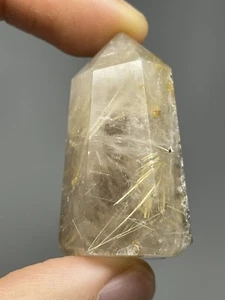 Quarzo Rutilato Dorato Naturale 23,4g Cristallo TORRE Lucido Guarigione Eterica L6 - Foto 1 di 12