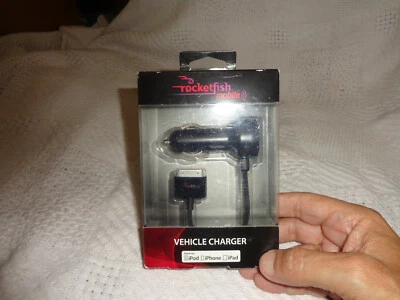 rocketfish mobile vehicle charger 10j25a new in box - Image 1 of 4