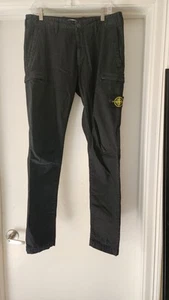 Pantalones cargo Stone Island A3 negros 33/33 - Imagen 1 de 12
