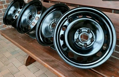 4 llantas de acero originales VW 16 pulgadas/Audi A3,Q2/ Seat Skoda 5Q0/ ET43/5x112 - Imagen 1 de 4