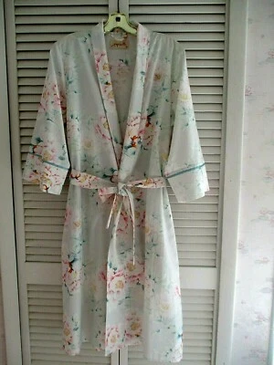 PAPINELLE ADELE B LUE WRAP ROBE 3/4 SLEEVE POCKETS COTTON MODAL BLEND FLORAL  M - Image 1 of 4