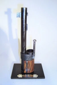 Support display stand for Lebel M1886 bayo. with engraved metal plate - Picture 1 of 4