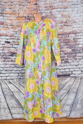 Stella Fagin for Neiman Marcus Medium Floral Print Robe House Dress Vintage - Image 1 of 4