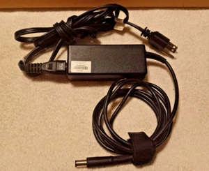 HP 608425-001 65W 18.5V Switching Power Adapter For HP Brand Laptops - Picture 1 of 6