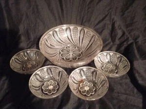 1890 McKEE DORIC FEDER EAPG BEEREN SET - SALATBEERENSCHALE 4 SERVIERBEERENSCHALEN - Bild 1 von 2