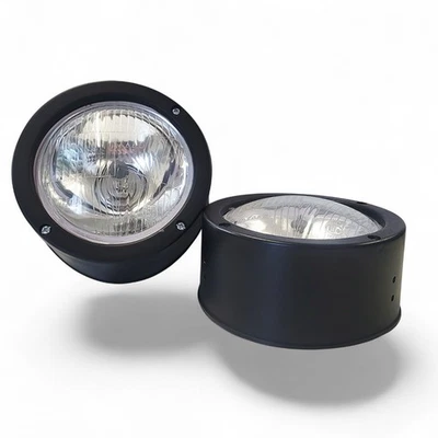 Satz Scheinwerfer H4 für DEUTZ Traktor D-06 Serie 6806 7206 8006 10006 13006 - Bild 1 von 4