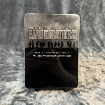 Band Of Brothers DVD Collector's Tin 6-Disc Set HBO Foto 1 de 4