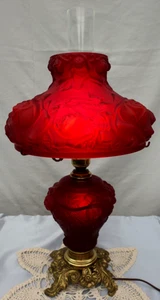 FENTON/LG WRIGHT~VTG~50s"GLASS"SRC"RED RUBY"EMBOSSED"ROSE"SATIN"10"SHADE"23"LAMP - Picture 1 of 16