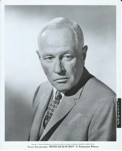 George Macready - Sette giorni a maggio - 8 x 10 - Foto promozionale originale  - Foto 1 di 1