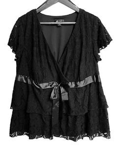 AB Studio Shirt Women’s 1X Blouse Short Sleeves Black Ruffled Lace Side Zipped - Picture 1 of 9