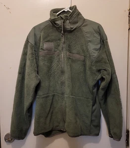 Chaqueta de lana Gen III clima frío verde mediana regular Polartec Peckham usada - Imagen 1 de 8