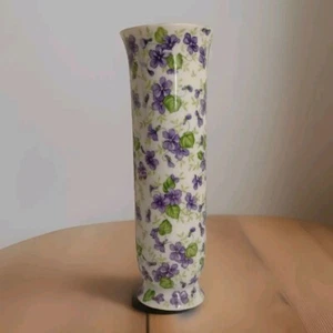 Lefton Porcelain Bud Vase Violet Chintz 679 Purple Flowers 7.5" T Worn Gold Rim - Picture 1 of 12