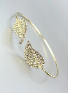 EXQUISITE Dainty Gold Crystals Encrusted Leaf End Tips Thin Cuff Bracelet - Picture 1 of 4
