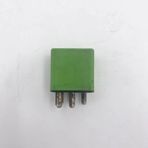 Genuine Mercedes-Benz 1268202026 Windshield Wiper Relay - Foto 1 di 3