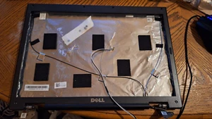 Dell Vostro 1520 LCD Screen Top Lid Cover 0F848N - Picture 1 of 3
