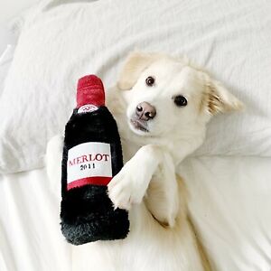 Zippy Paws Dog Toy Happy Hour Red Wine Merlot Crusherz