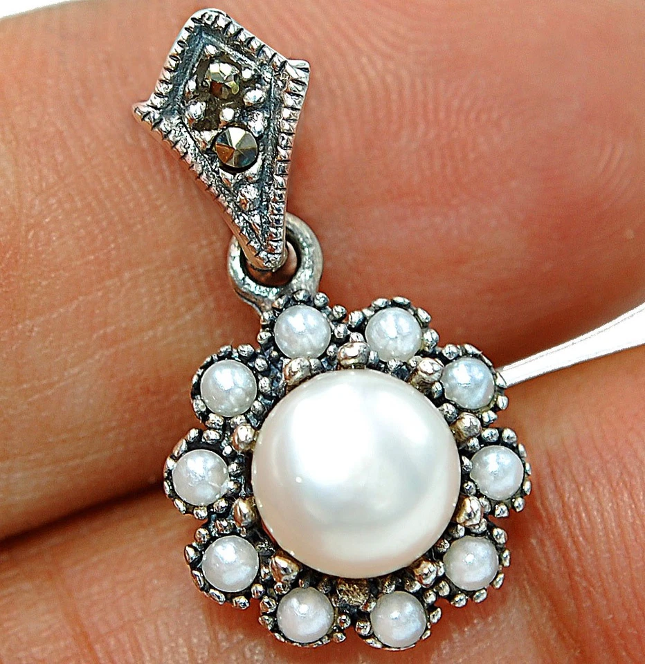 Natural Fresh Water Pearl & Swiss Marcasite 925 Sterling Silver Pendant AT7 - Image 1 of 1
