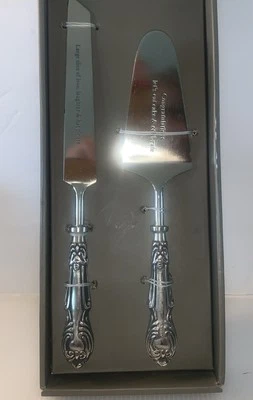 Conjunto de servidor de bolo e faca vintage tom prata gravado novo na caixa (inferior) sem tampa - Imagem 1 de 4