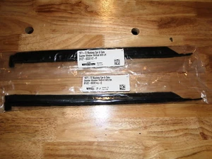 1970 Cougar Quarter Window Sello de burleta vertical Mustang OEM Tooling USA - Imagen 1 de 3