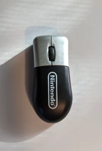 Nintendo USB Wired Mini Optical Mouse Retractable Scroll Wheel 3 Button - Picture 1 of 3