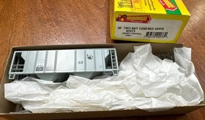 Roundhouse HO Kit #02073 34’ 2-Bay Hopper Jersey Central Lines CNJ 850 NIB NY - Picture 1 of 6