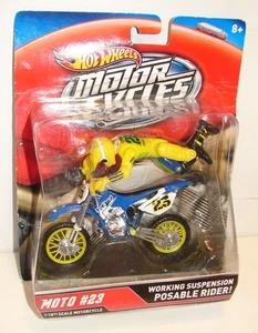 2011 HOT WHEELS Motorcycles Moto #23 Yellow 1:18 Scale W/ Posable Rider MOC Rare - Picture 1 of 5