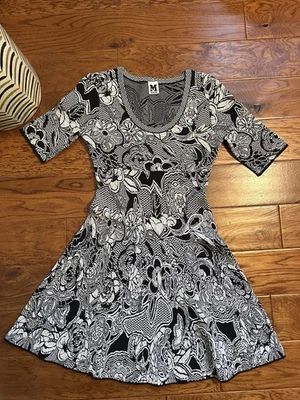 M Missoni Floral Zigzag Intarsia Women's Dress Fit Flare Scoop Neck Black Cream - Image 1 of 4