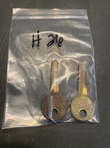 (2) CURTIS KEYS H26 FOR FORD LINCOLN MERCURY - Picture 1 of 1