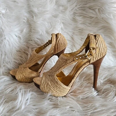 Report Signature 5" Tacones Talla 8.5 Rafia Paja Lucie 2 Beige con Hebilla Dorada Foto 1 de 4