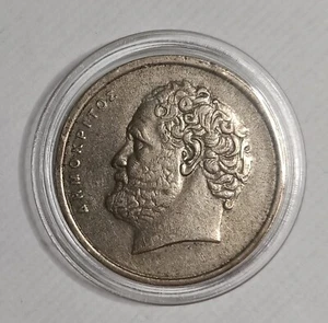 GREECE COIN-10 DRACHMAS (APAXMAI)- Year 1982 - Picture 1 of 2