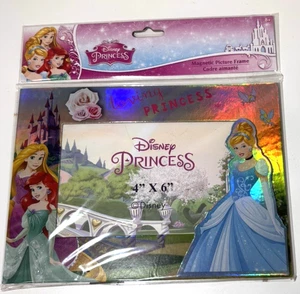 Magnetischer oder aufstehender Foto Bilderrahmen Disney Prinzessinnen Magnetbild 4x6 - Bild 1 von 4