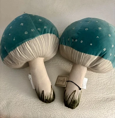 2 ~ Almohada de felpa John Derian Target Acción de Gracias con cuentas azul seta ¡NUEVA! Foto 1 de 4