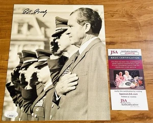 PAT BRADY Medal of Honor SIGNED 8x10 Photo JSA COA MOH - Picture 1 of 2