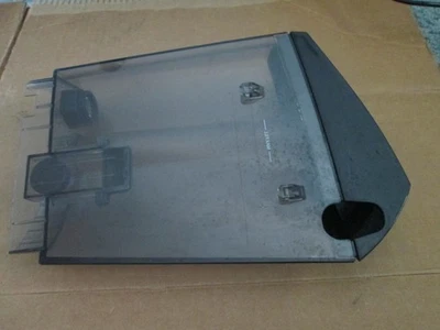 Depósito de piezas de repuesto y depósito de agua Keurig K40 Foto 1 de 4