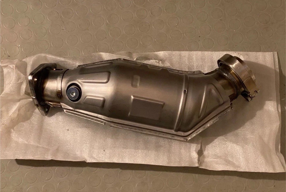 1.8T 200 celdas Rennkat Sportkat Audi A4 B5 B6 B7 A6 C5 VW Passat 1.8T Seat 3BG  - Imagen 1 de 4