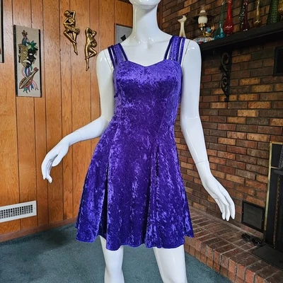 Vestido Mini Jaula Punk Kinderwhore Terciopelo Púrpura Ultravioleta Aplastado Años 90 De Colección XS/S Foto 1 de 4