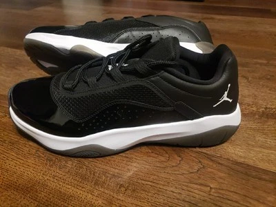 耐克 Air Jordan 11 Cmft 低帮黑色白色 FN6787-010 男式 11 码 — 第 1/4 张图片