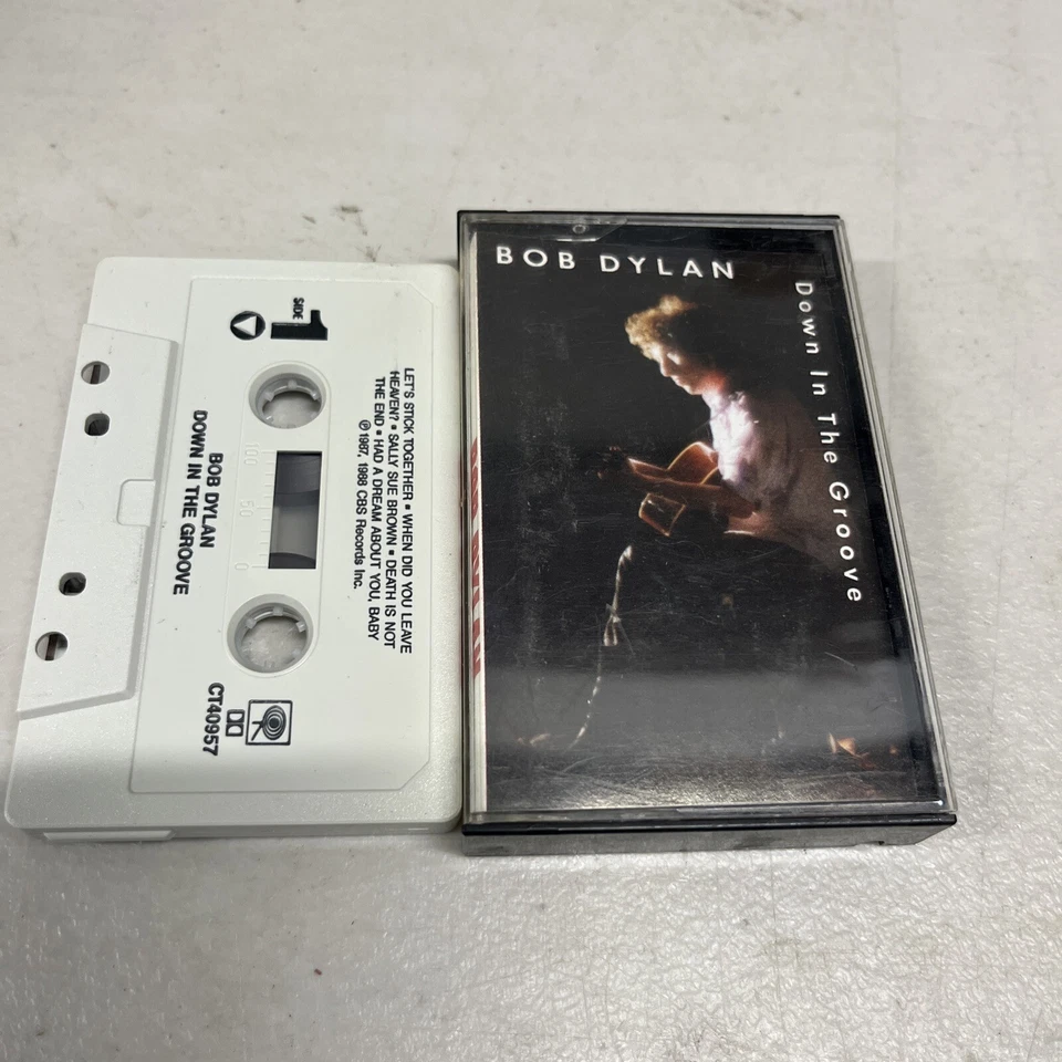 Bob Dylan - Down In The Groove (Cassette, 1988 CBS)  - Image 1 of 1