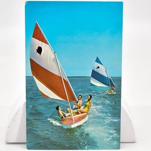 De colección Goodhue Centros de Vela Alquiler de Veleros Publicidad Postal Leominster MA - Imagen 1 de 2