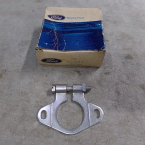 Flange Assembly, Tachometer Sending Securing, 1967/69 F600/700 Ford Truck, NOS - Picture 1 of 4