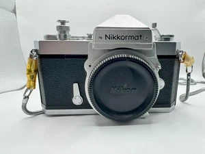 Nikon Nikkormat EL 35mm fotocamera pellicola solo corpo; testata e funzionante - Foto 1 di 5