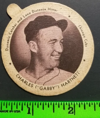 Charles Gabby Hartnett 1954 Dixie Lid Baseball Card (VG) Minor Creasing - Image 1 of 2