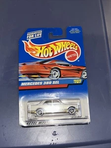 HOT WHEELS 1998 MERCEDES 380 SEL #767 WHITE - Collector #767- Diecast - 1:64 - Picture 1 of 3