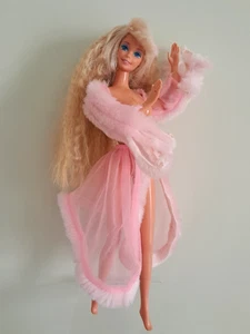 1981 Stola e pelliccia Barbie Pink and Pretty Superstar Mattel-NO DOLL - Foto 1 di 5